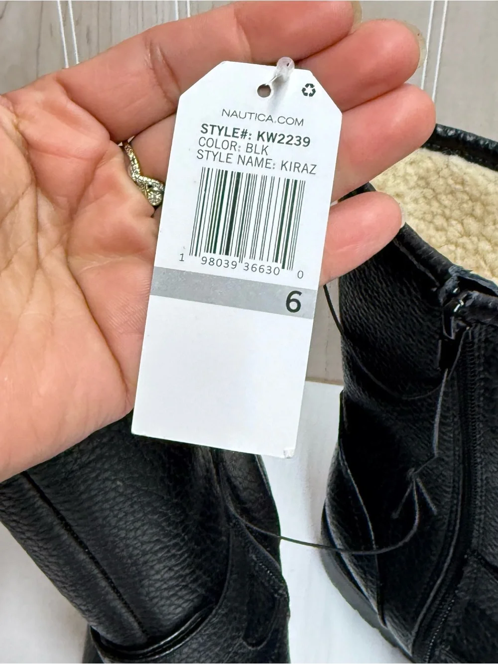 Nautica cozy sherpa